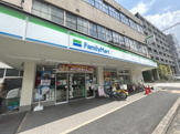 ファミリーマート　新町高辻店