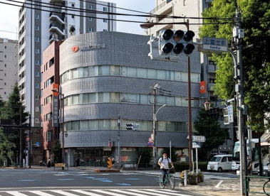 朝日信用金庫 神明支店の画像1