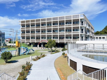 沼津市立静浦小中一貫学校の画像1