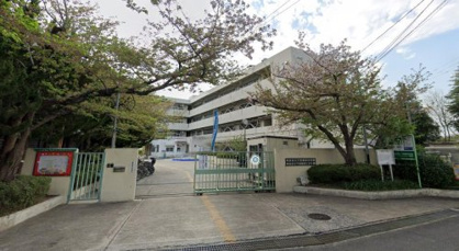 吹田市立千里新田小学校の画像1