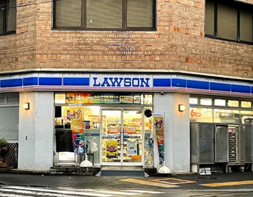 ローソン 石川町店の画像1