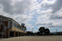 西小