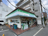 ファミリーマート　寝屋川石津南町店