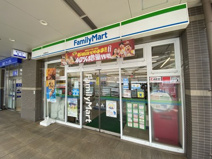 ファミリーマート　香里園駅前店