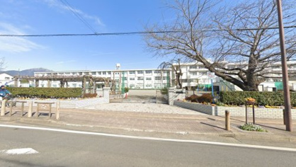 伊勢原小学校の画像1