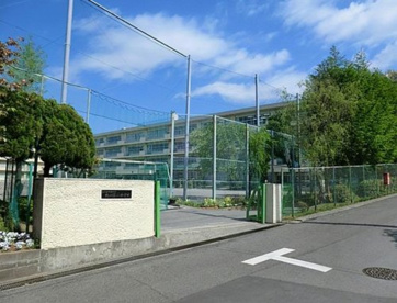 町田市立鶴川第二中学校の画像1