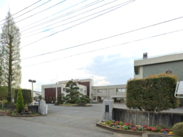 深谷市立川本中学校の画像1