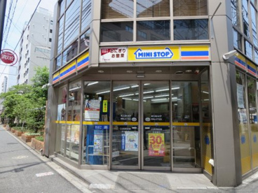 ミニストップ南青山６丁目店の画像1