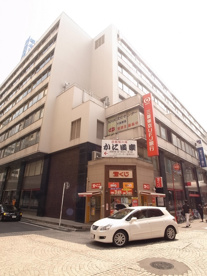 ヨドバシカメラのビルに入っております! 東京スター銀行の画像1