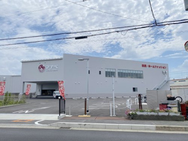 マナベインテリアハーツ堺美原店の画像2