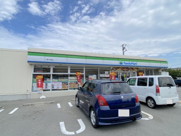 ファミリーマート 堺八下町店の画像1