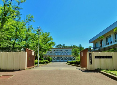 吹田市立竹見台中学校の画像1