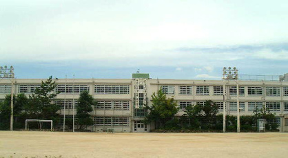 尼崎市立 立花小学校の画像1