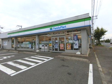 ファミリーマート 岸和田新港町店の画像1