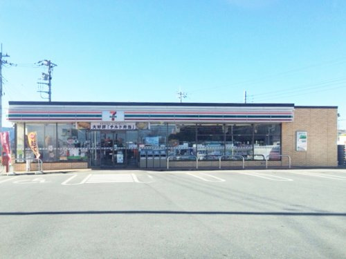 セブンイレブン 深谷小前田店の画像