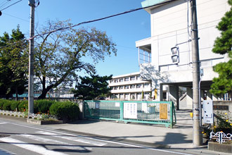 高崎市立豊岡小学校の画像1