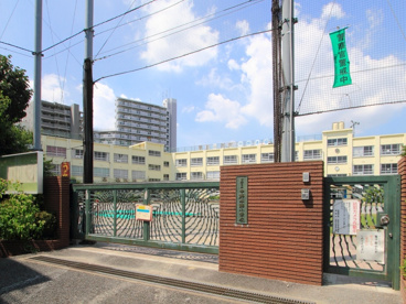 中野本郷小学校の画像2