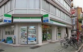 ファミリーマート 栄瓦通店