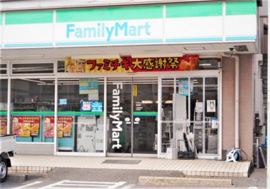 ファミリーマート 知立逢妻町店の画像1