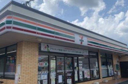 セブンイレブン 大和桜森1丁目店の画像1