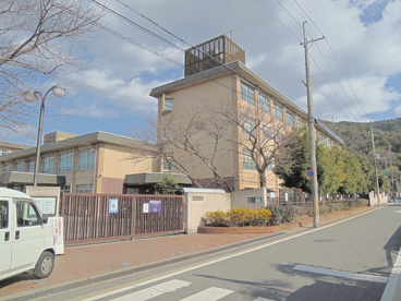 京都市立 日野小学校の画像1