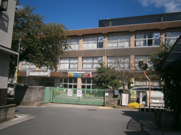 宇治市立 木幡小学校の画像1