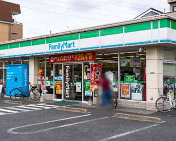 ファミリーマート 葛飾鎌倉三丁目店の画像1