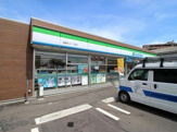 ファミリーマート 綾瀬大上一丁目店