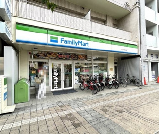 ファミリーマート 広島千田町店の画像1