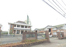 ハリウッドワールド美容専門学校