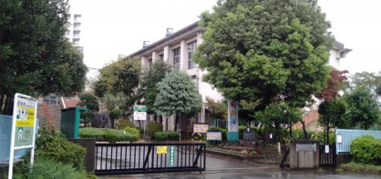 さいたま市立与野八幡小学校の画像1