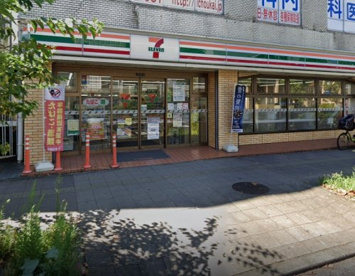 セブンイレブン 横浜上反町店の画像1