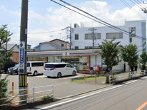 セブンイレブン厚木長谷店