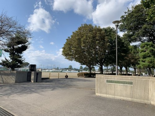 壬生中学校の画像