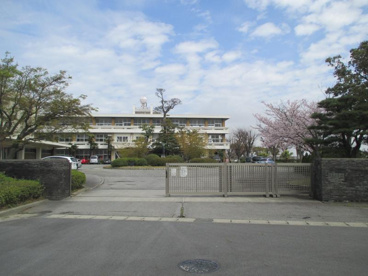 西尾市立吉良中学校の画像1
