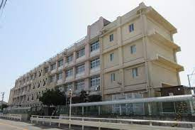 東大阪市立長瀬中学校の画像1