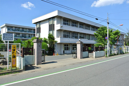 東松山市立松山中学校の画像1