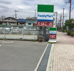 ファミリーマート 門真舟田町店の画像1