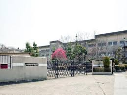 八王子市立中山中学校の画像1