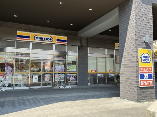 ミニストップ 北山田駅前店
