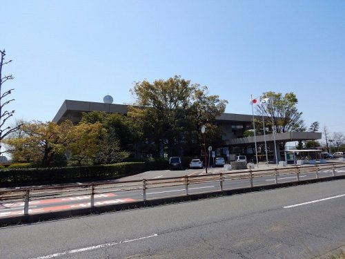 稲沢市役所の画像