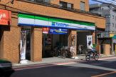 ファミリーマート千歳烏山店
