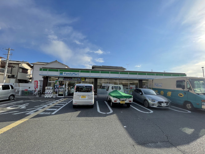 ファミリーマート 堺深井中町店の画像
