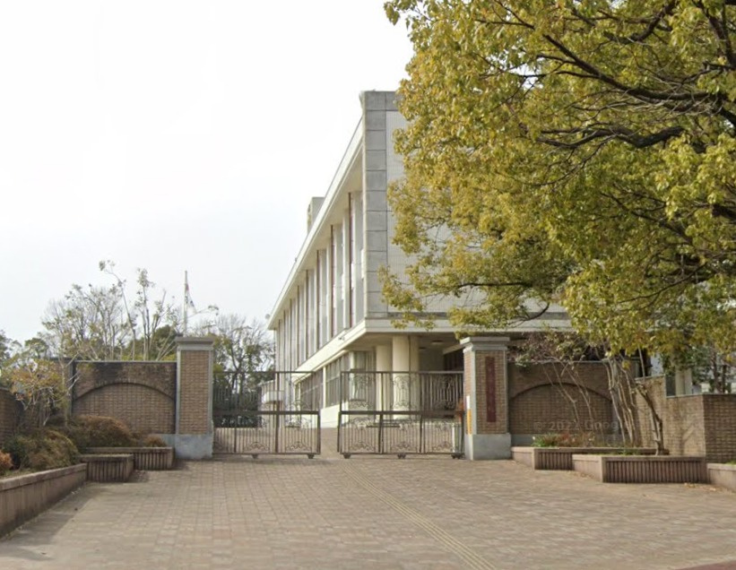 みよし市立中部小学校の画像