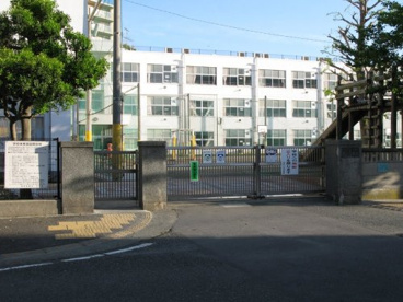 横須賀市立田戸小学校の画像1