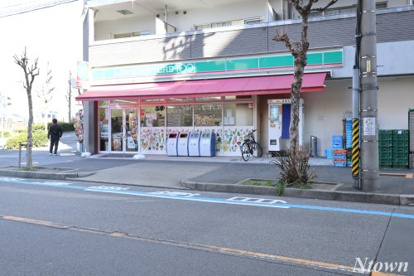 ローソンストア100 LS名古屋丸の内店の画像1