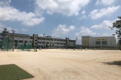 宇都宮市立陽西中学校