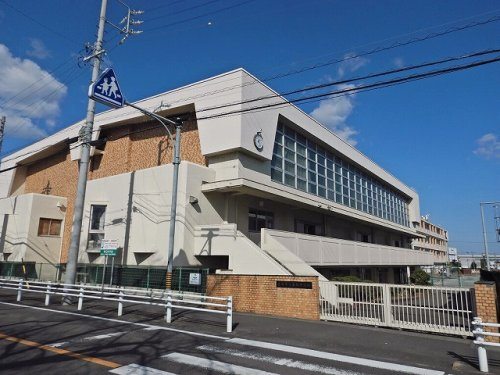 清須市立春日中学校の画像