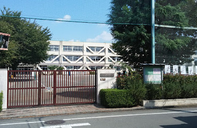 立川市立幸小学校の画像1