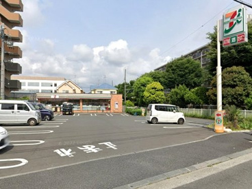 セブンイレブン座間ひばりが丘４丁目店の画像1